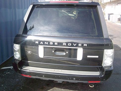 Used 2008 Land Rover Range Rover Supercharged image 3