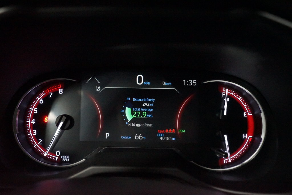 Certified 2025 Toyota RAV4 XLE FWD image 15
