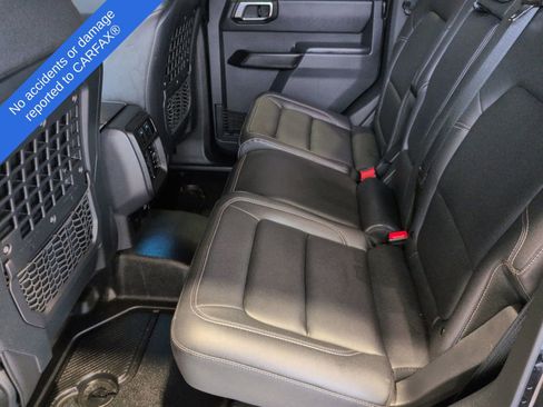 Used 2025 Ford Bronco Big Bend w/ Black Diamond Package image 20
