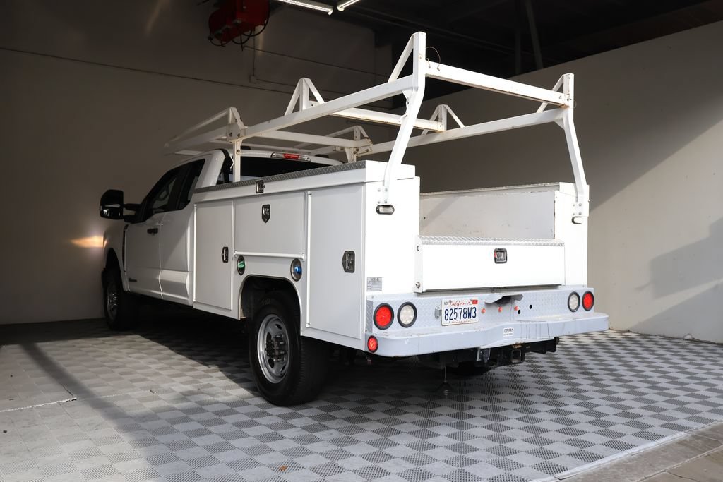 Used 2023 Ford F350 XL w/ Snow Plow/Camper Package AWD/4WD image 18