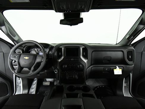 New 2026 Chevrolet Silverado 1500 W/T w/ WT Value Package image 18