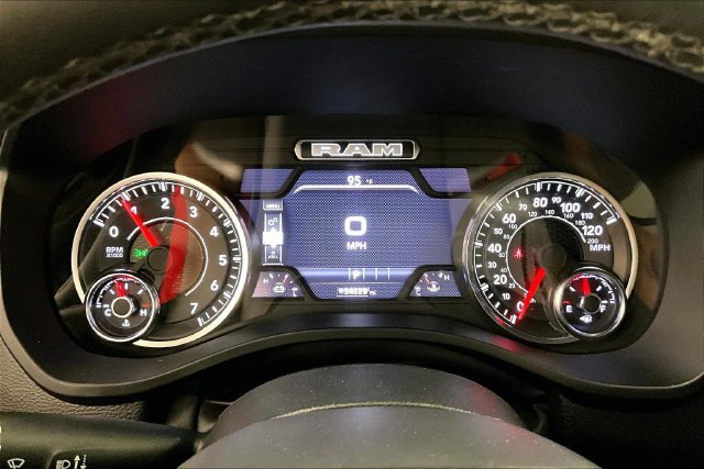 Used 2025 RAM 1500 Big Horn AWD/4WD image 28