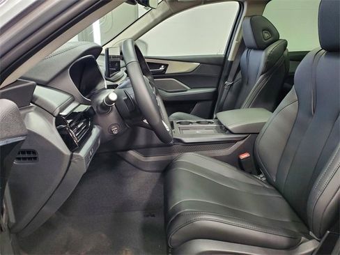 New 2026 Acura MDX SH-AWD image 11