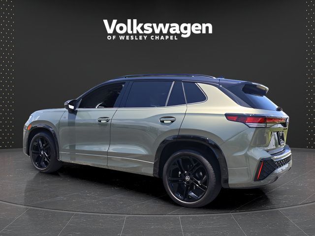 Used 2026 Volkswagen Tiguan SE R-Line FWD image 6