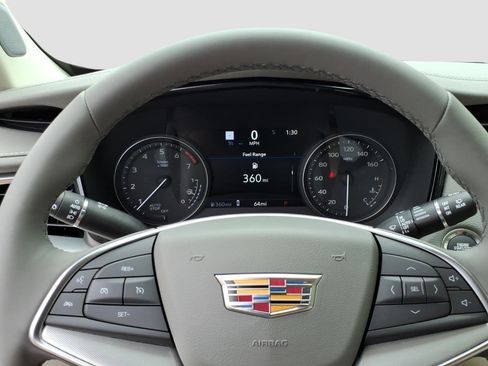 New 2026 Cadillac XT5 Premium Luxury FWD image 15