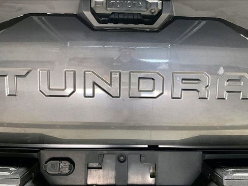 Used 2024 Toyota Tundra SR5 w/ SR5 Premium Package AWD/4WD image 40