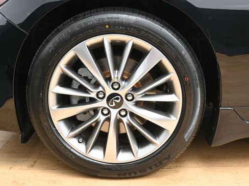 Used 2022 INFINITI Q50 Luxe w/ Cargo Package RWD image 11