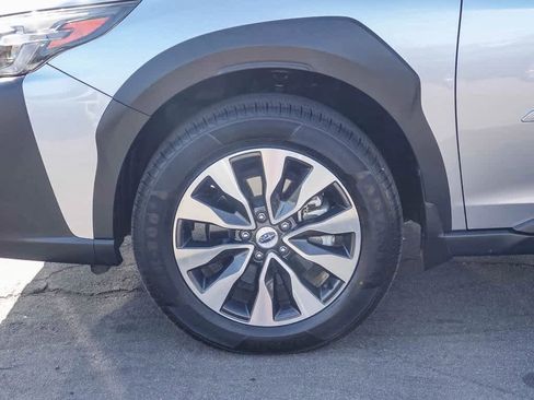 Used 2023 Subaru Outback Limited XT image 10