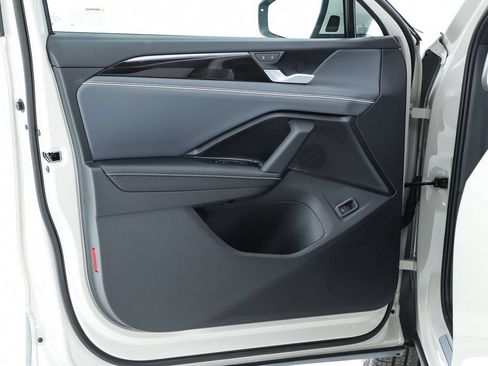 New 2026 Volkswagen Tiguan SEL R-Line AWD/4WD image 57