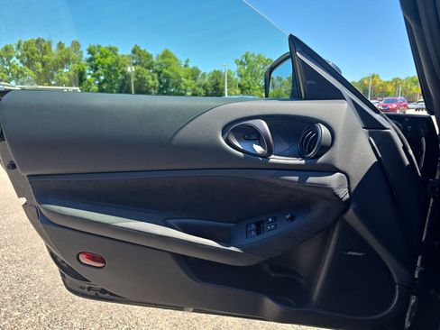 Used 2025 Nissan Z Performance w/ Floor Mat Package RWD image 26