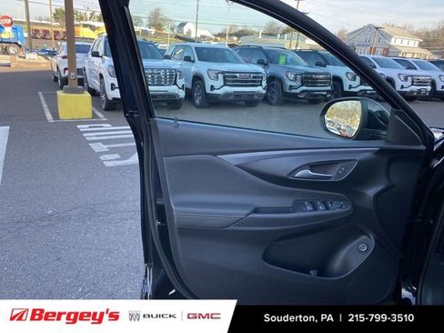 New 2026 Buick Envista Sport Touring w/ Convenience I Package FWD image 25