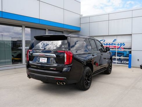 Used 2022 GMC Yukon AT4 w/ Technology Package AWD/4WD image 35