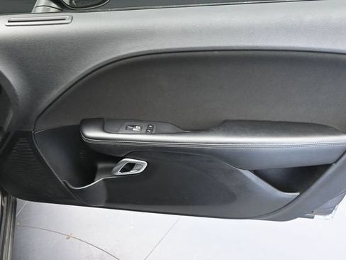 Used 2019 Dodge Challenger R/T RWD image 27