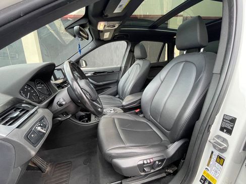 Used 2019 BMW X1 xDrive28i w/ Convenience Package AWD/4WD image 38