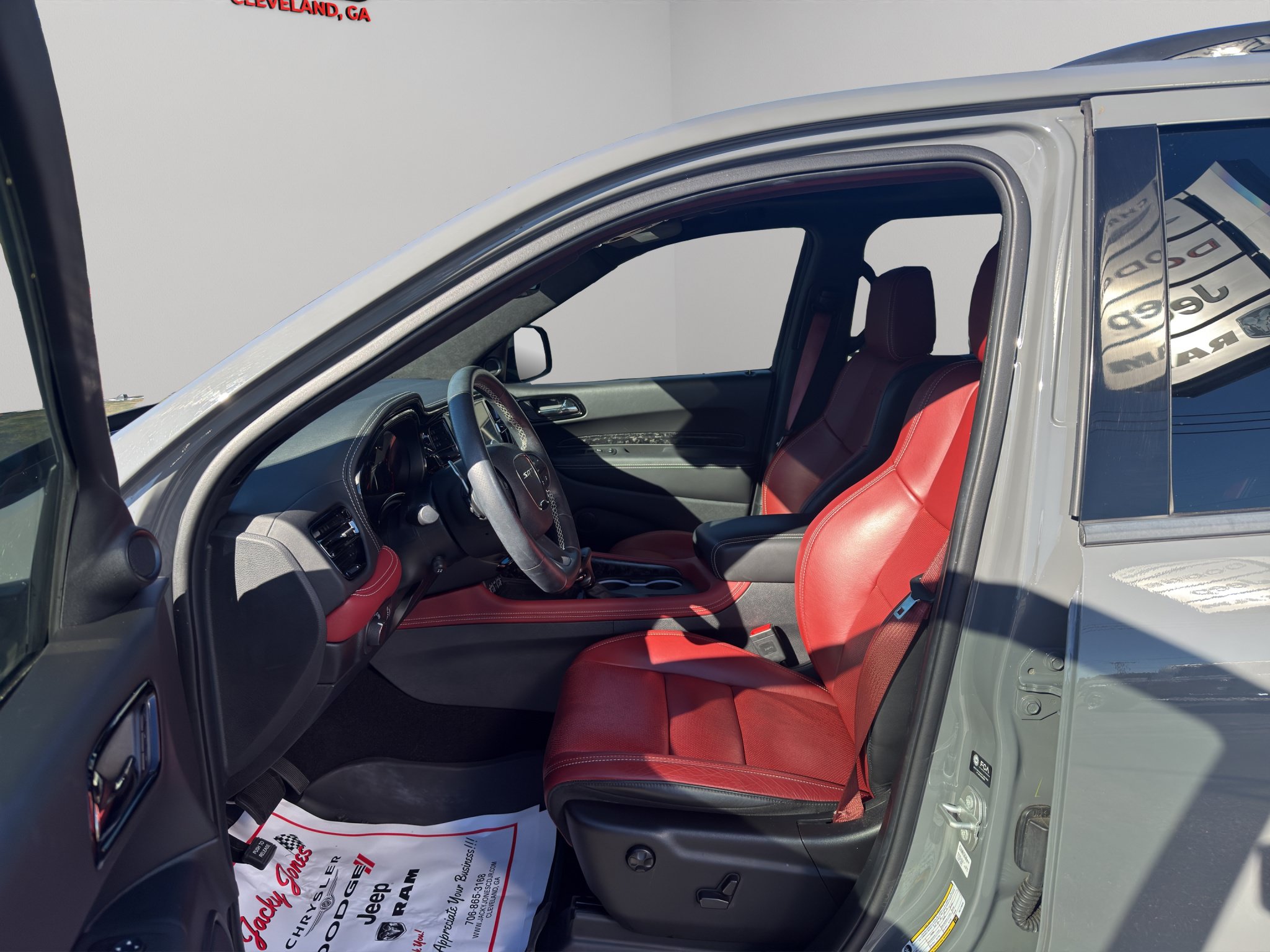 Used 2024 Dodge Durango SRT AWD/4WD image 4