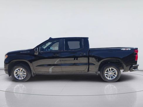 Used 2025 Chevrolet Silverado 1500 RST AWD/4WD image 2