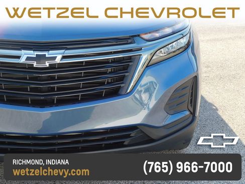 Used 2024 Chevrolet Equinox LS w/ LS Convenience Package FWD image 9
