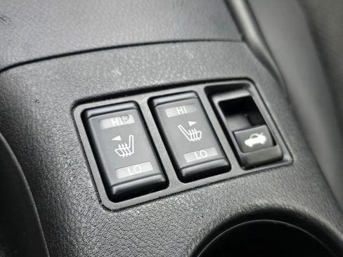 Used 2024 Nissan Z Performance w/ Floor Mat Package image 27