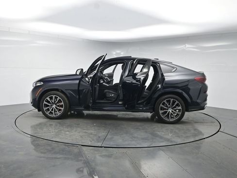 Used 2024 BMW X6 xDrive40i w/ Parking Assistance Package AWD/4WD image 61