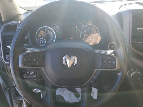 Used 2019 RAM 1500 Tradesman w/ SXT Appearance Group image 9