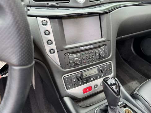 Used 2013 Maserati GranTurismo Sport RWD image 48