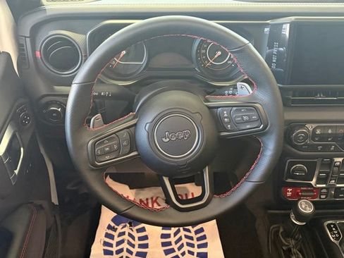 Used 2026 Jeep Wrangler Unlimited Rubicon 392 w/ Quick Order Package 27X Moab AWD/4WD image 36
