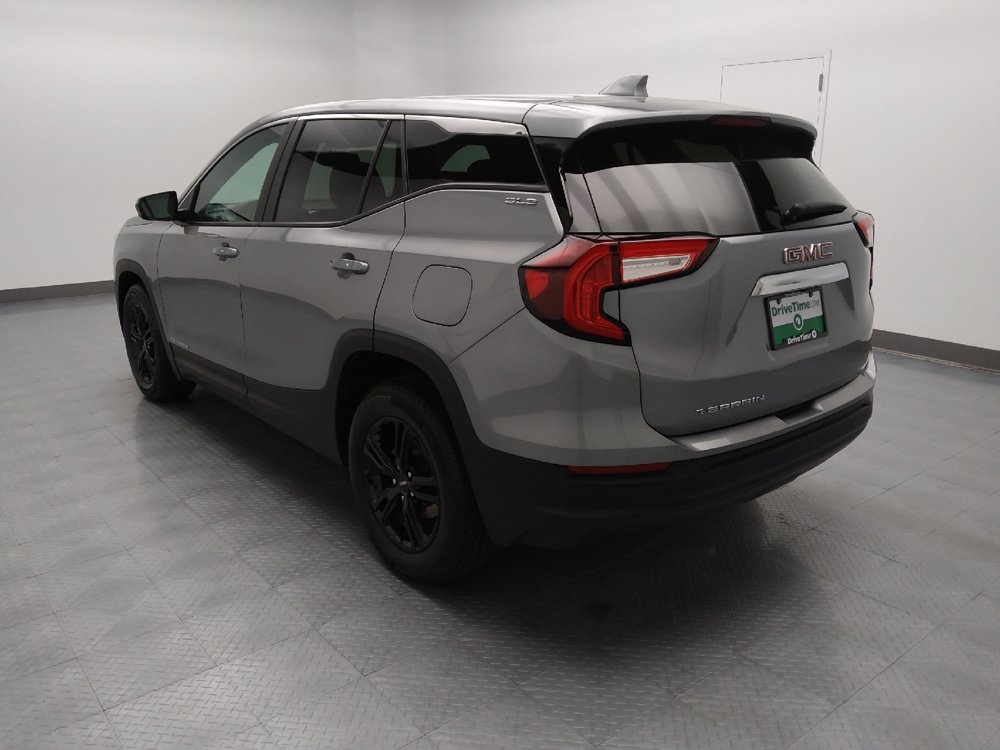 Used 2024 GMC Terrain SLE FWD image 5