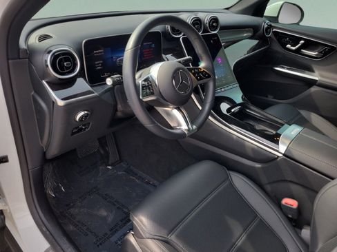 Certified 2026 Mercedes-Benz GLC 300 image 19