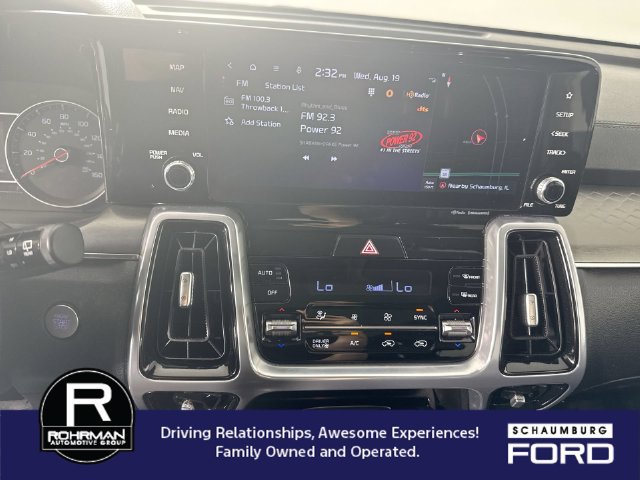 Used 2022 Kia Sorento SX w/ Panoramic Sunroof Package AWD/4WD image 6