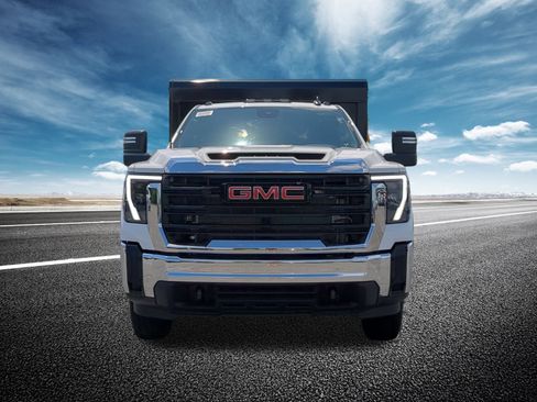 New 2025 GMC Sierra 3500 Pro w/ Convenience Package image 22