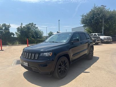 Used 2018 Jeep Grand Cherokee Altitude