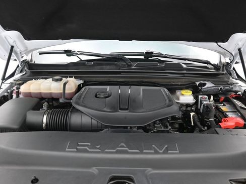 Certified 2025 RAM 1500 Big Horn image 34
