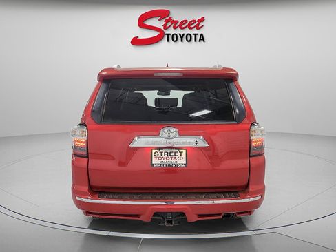 Certified 2019 Toyota 4Runner Limited AWD/4WD image 3