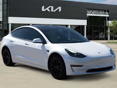 Used 2022 Tesla Model 3 Long Range image 7