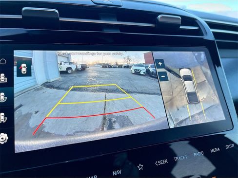 Used 2022 Hyundai Santa Cruz Limited image 14