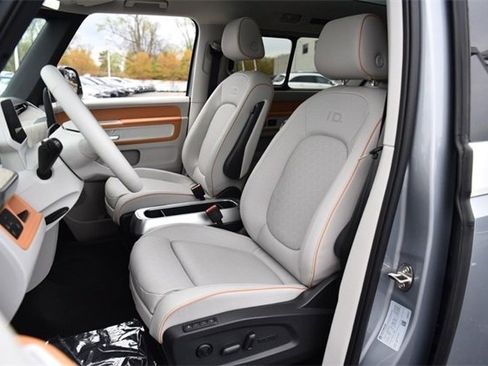 New 2025 Volkswagen ID. Buzz 1st Edition image 19