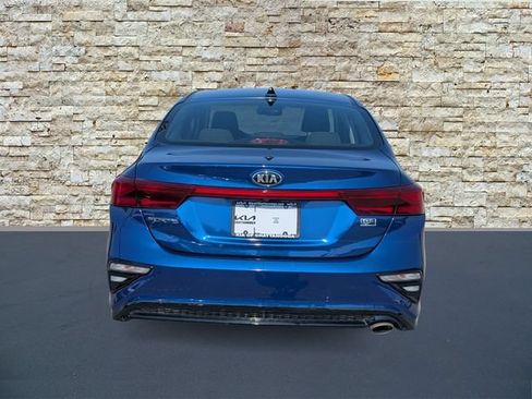Used 2019 Kia Forte LXS FWD image 6