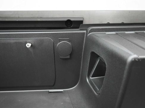 Used 2025 Ford F250 XLT image 20