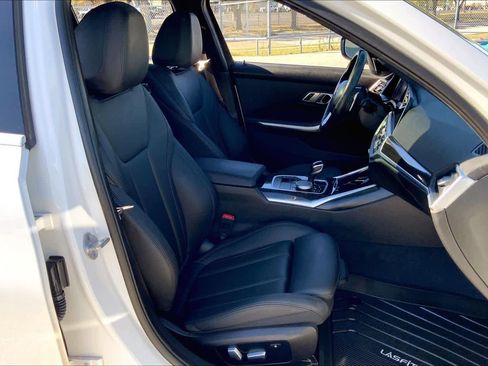 Used 2021 BMW 330i Sedan w/ Driving Assistance Package image 8