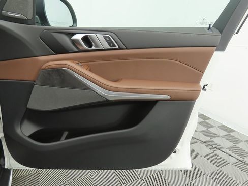 Used 2026 BMW X5 xDrive50e w/ Executive Package image 26