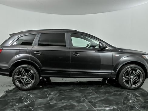 Used 2014 Audi Q7 3.0T S line Prestige w/ S Line Package AWD/4WD image 10