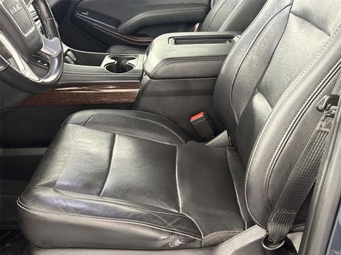Used 2020 GMC Yukon SLT w/ Open Road Package AWD/4WD image 13