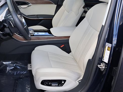 Used 2023 Audi A8 L 3.0T image 13