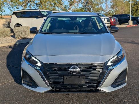 Certified 2024 Nissan Altima 2.5 SV image 7