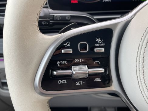 Certified 2023 Mercedes-Benz Maybach GLS 600 4MATIC image 27