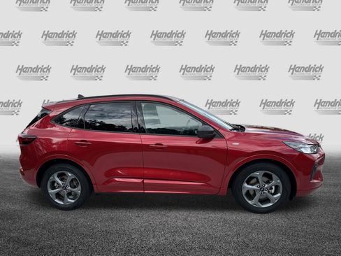 Used 2023 Ford Escape ST-Line w/ Tech Pack #1 FWD image 11