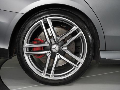 Used 2020 Mercedes-Benz E 63 AMG S image 25