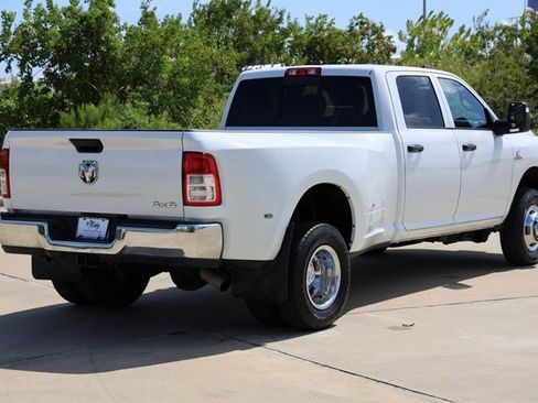Used 2024 RAM 3500 Tradesman w/ Chrome Appearance Group image 9