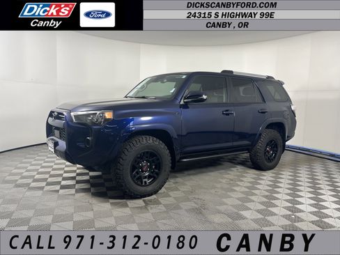 Used 2024 Toyota 4Runner SR5 Premium w/ SR5 Premium Package image 1