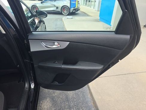 Used 2024 Kia Forte LX image 36